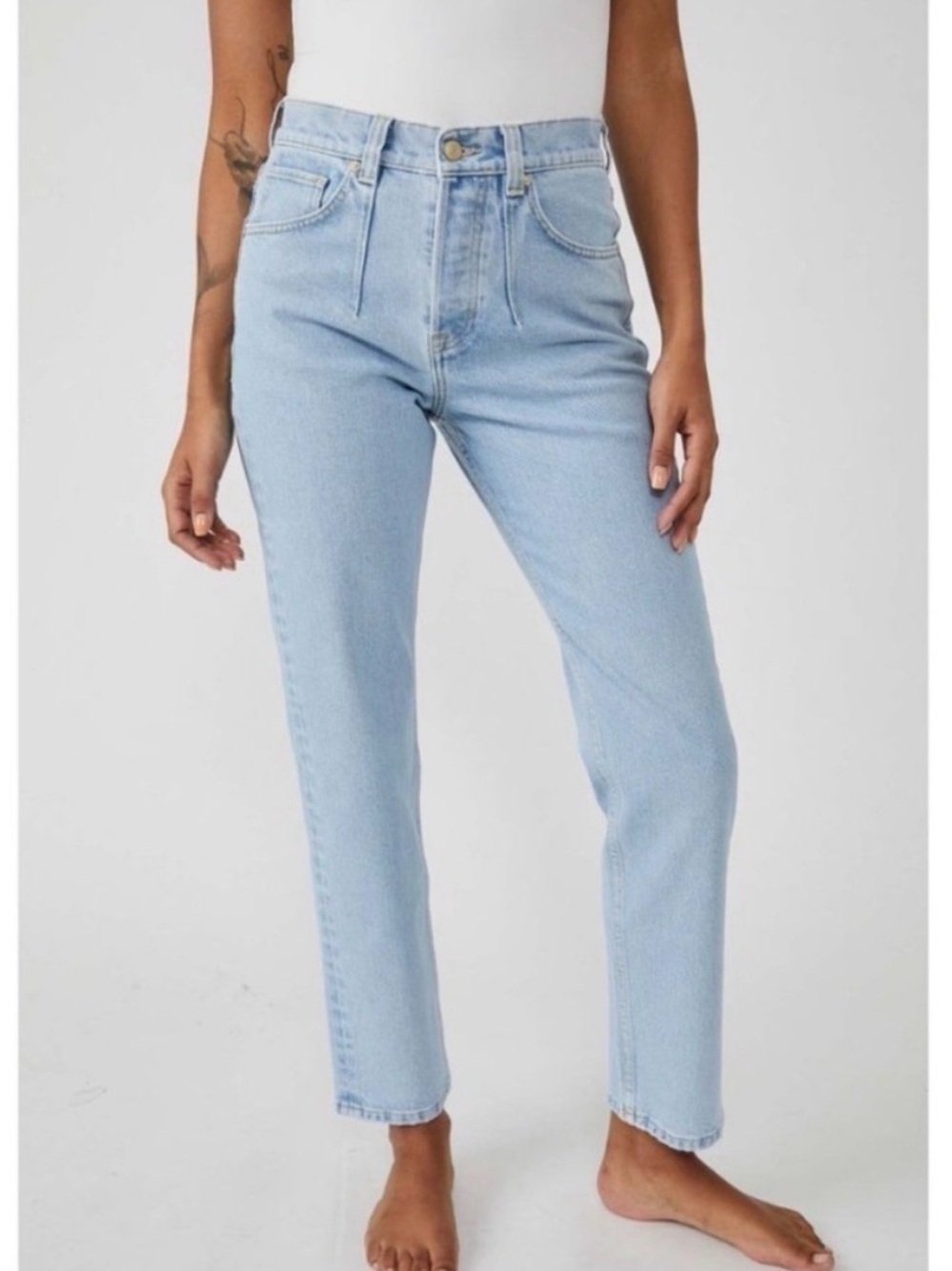 We The Free A New Day Mid Rise Straight Leg Jeans Size 24 Free People Lightwash